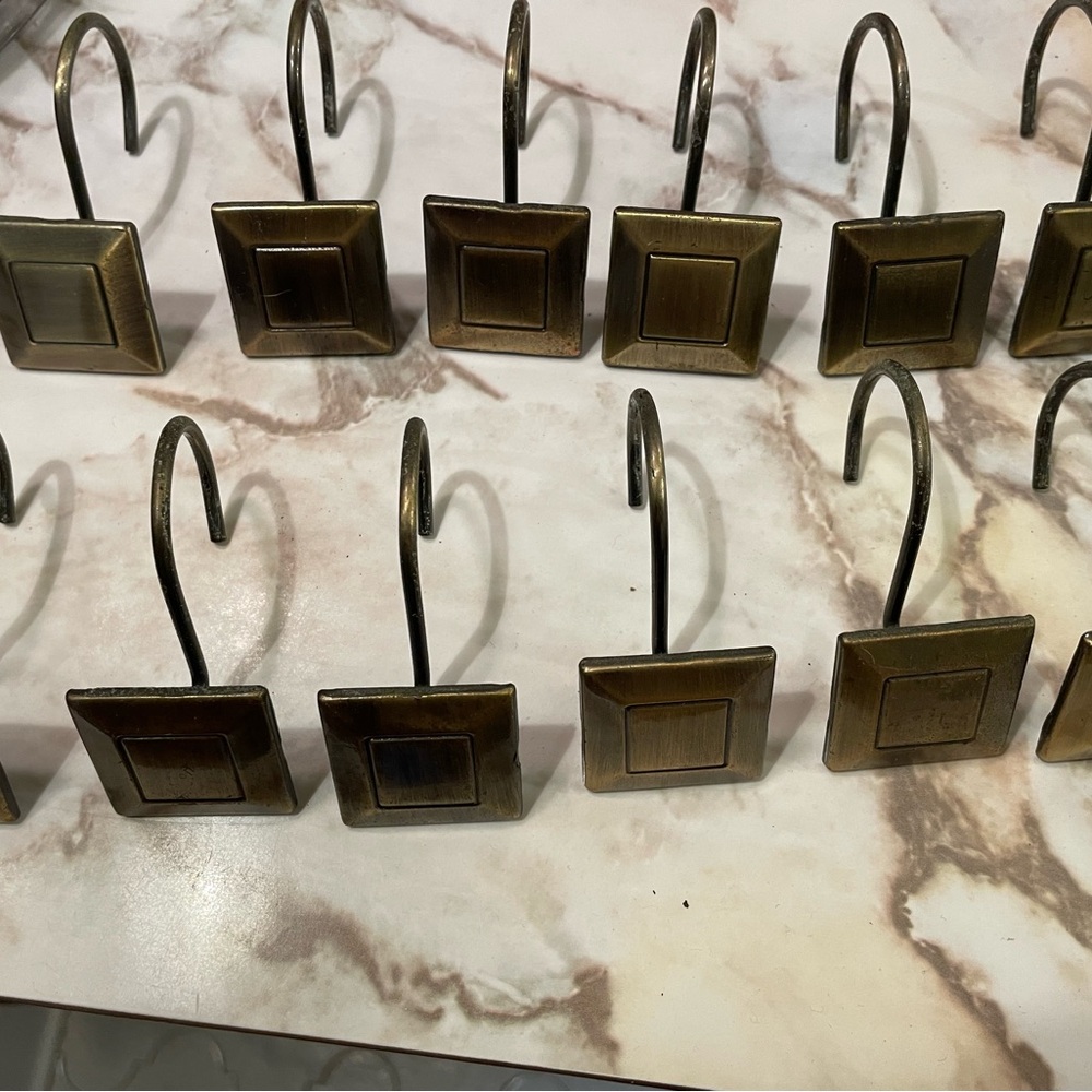 🪝Gold Shower Curtain Hooks for Modern Decor💛